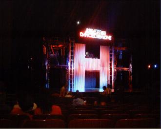 ABDC Tour Live - The Stage! ~ It looked too cool!!! And as you can see, I was one of the early folks to arrive. Excited much? *lol*