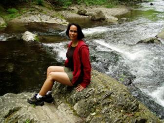 Lunch by the creek near Cades Cove ~  No description included. 