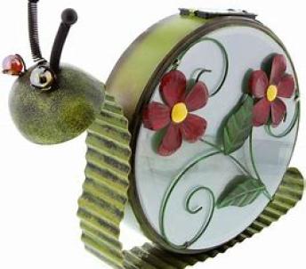 Spring Can Snail Mail ~  No description included. 